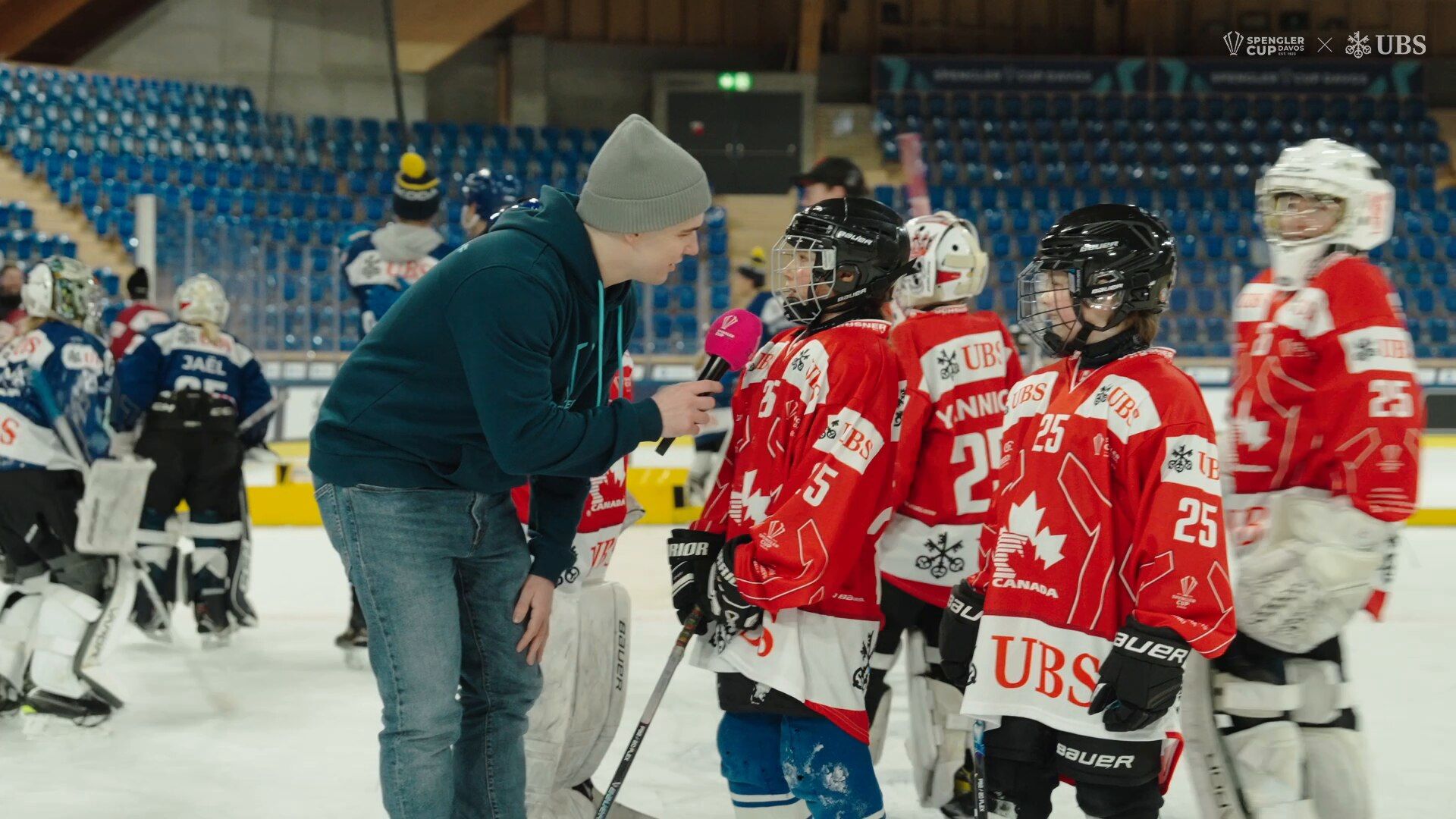 Spengler Cup: Kids Day wird von Ambühl und Hockey-Stars besucht