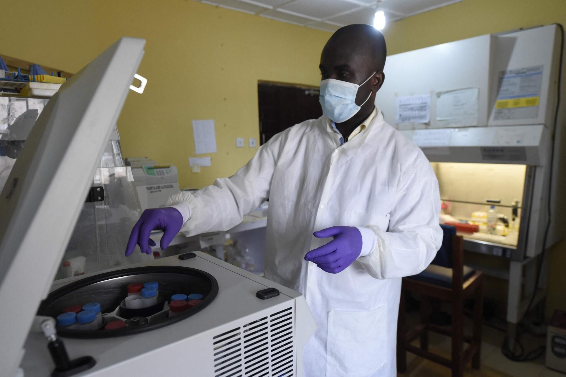 Ebola-Fall in Nigeria: Patientin in die Schweiz geflogen