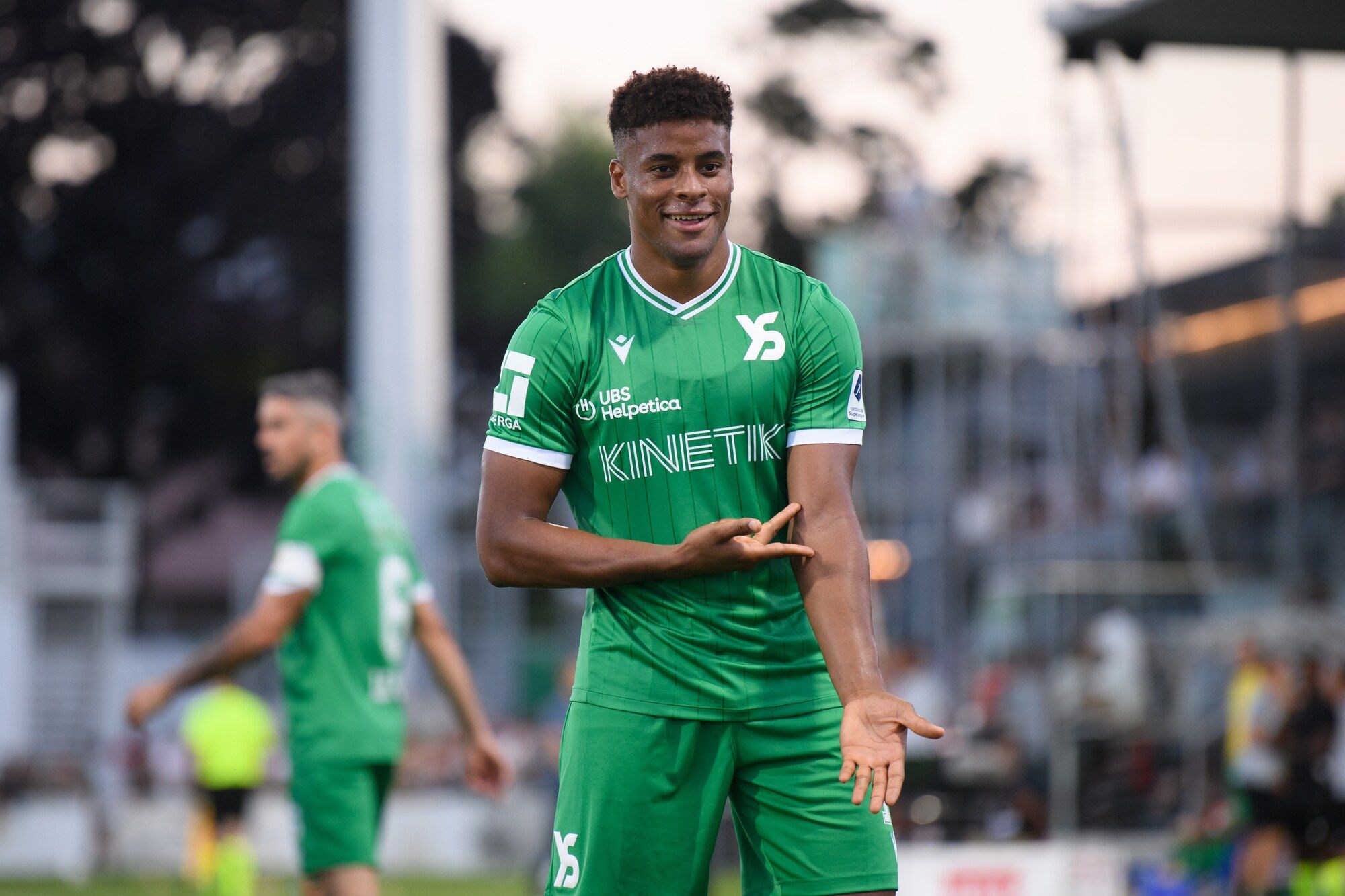 football-filippo-giovagnoli-d-voile-les-dessous-du-d-part-de-kevin-carlos