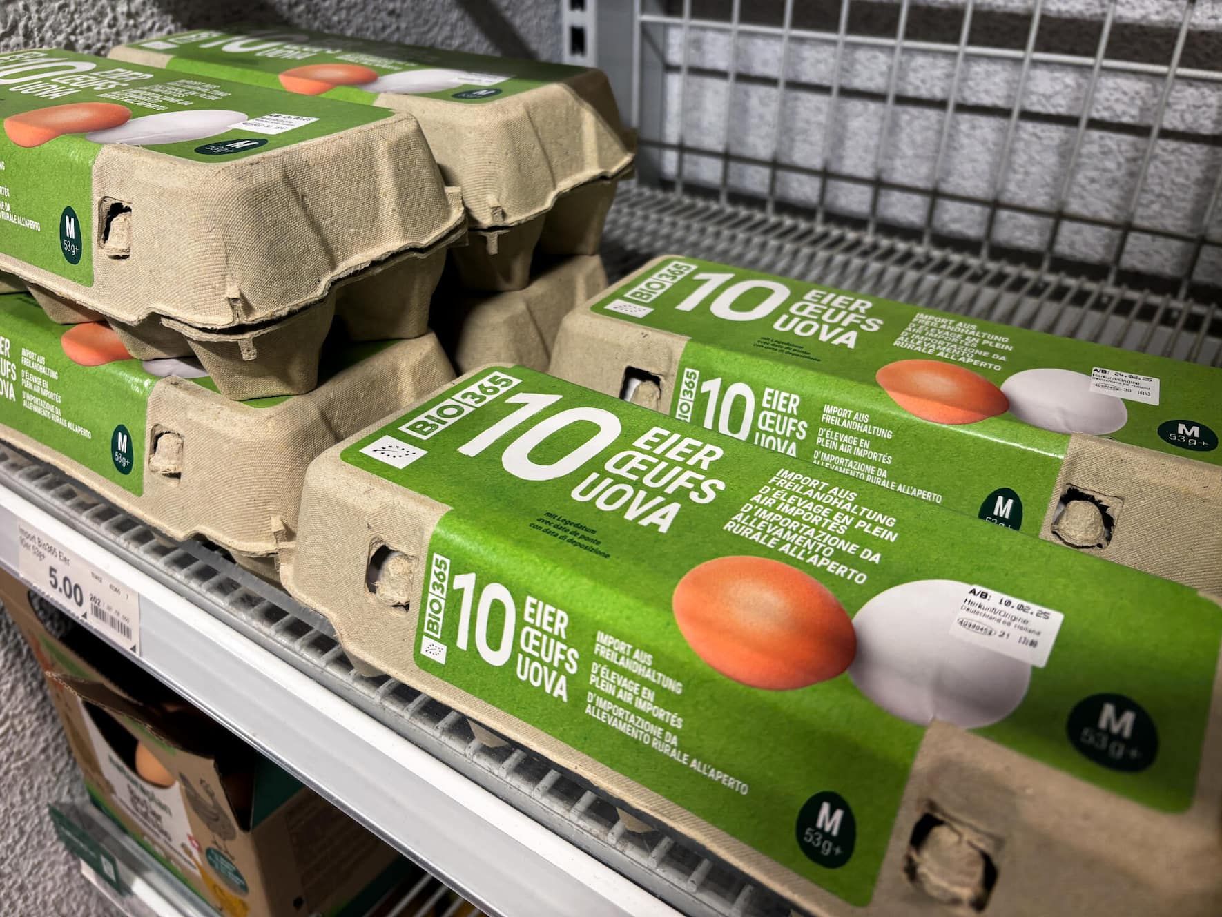 Konkurrenz von Discountern: Migros und Coop lancieren Billig-Bio