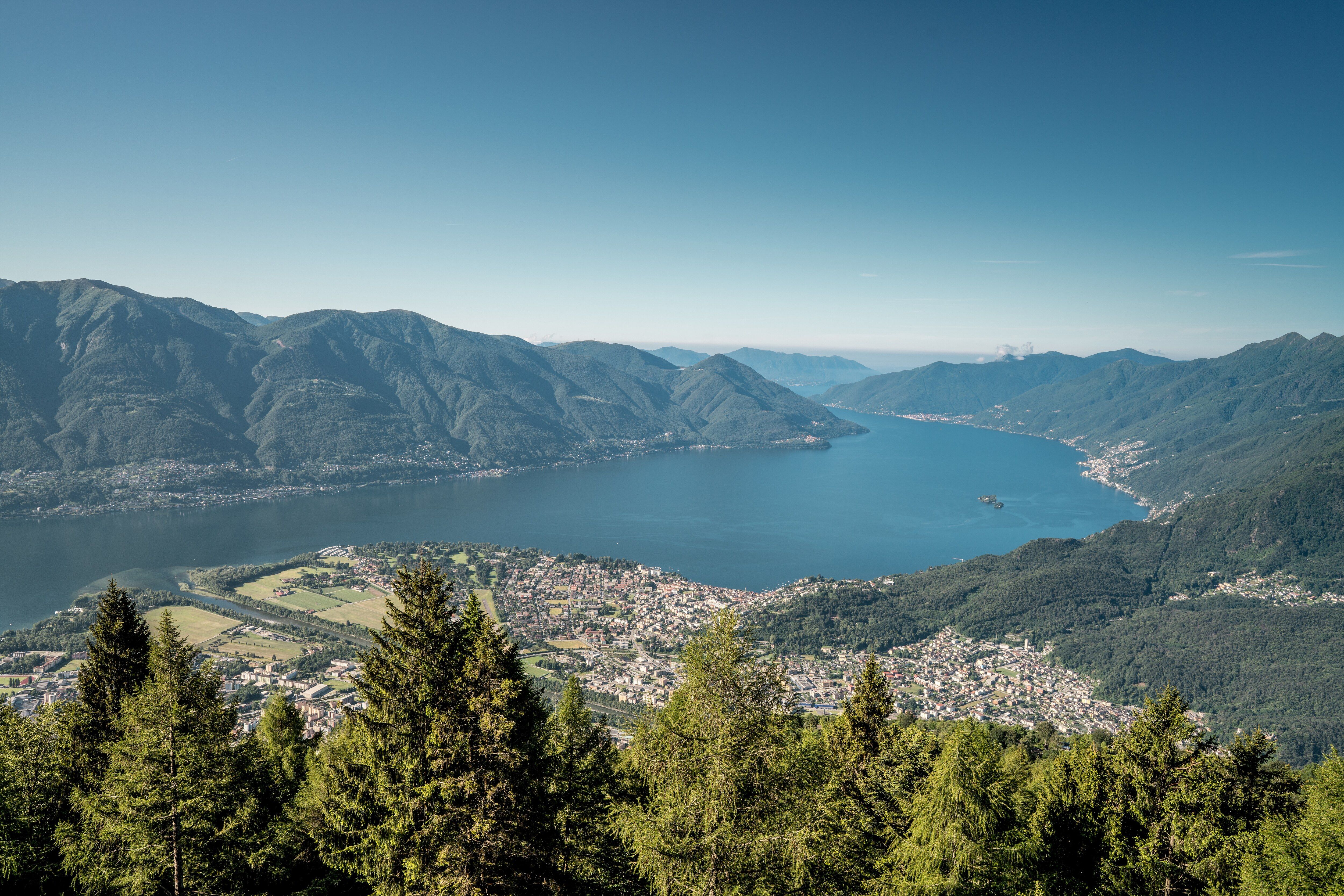 Ascona TI: Leblose Frau in Lago Maggiore (78) gefunden