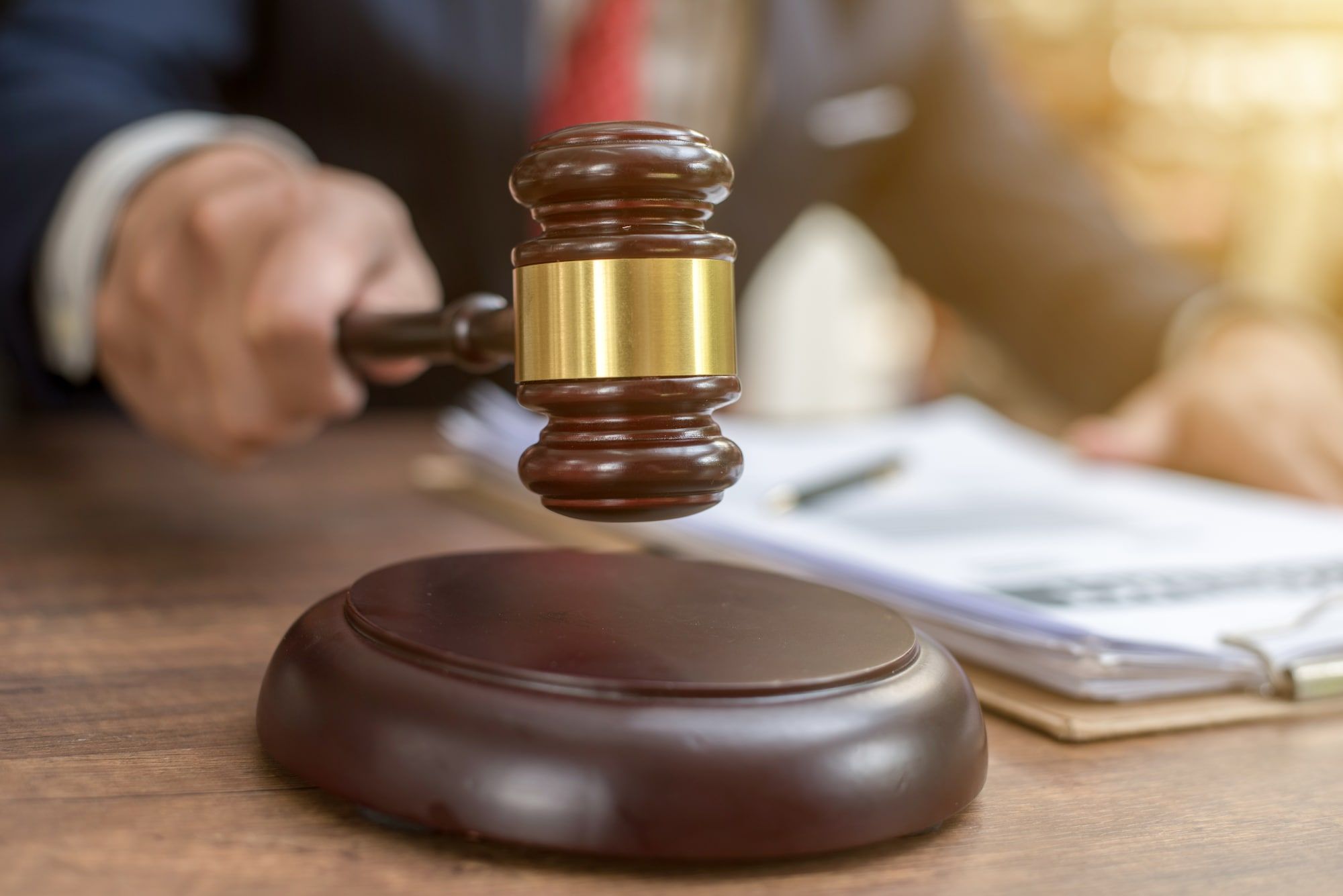 Justice: 4 conseillers communaux acquittés pour abus de confiance